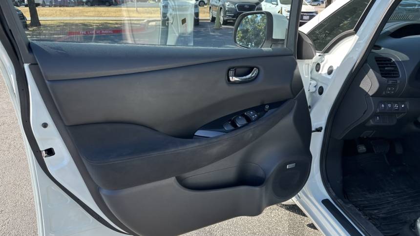 2015 Nissan LEAF 1N4AZ0CP5FC305560