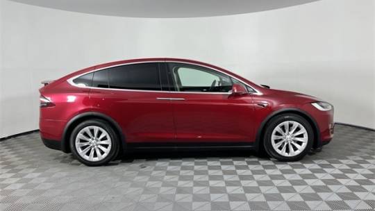 2019 Tesla Model X 5YJXCDE26KF140260