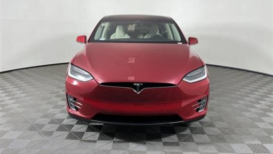 2019 Tesla Model X 5YJXCDE26KF140260