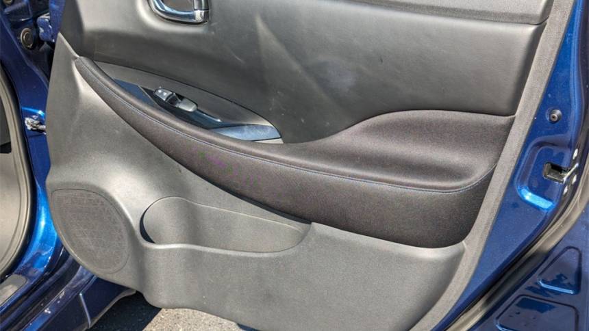 2021 Nissan LEAF 1N4BZ1CVXMC555219