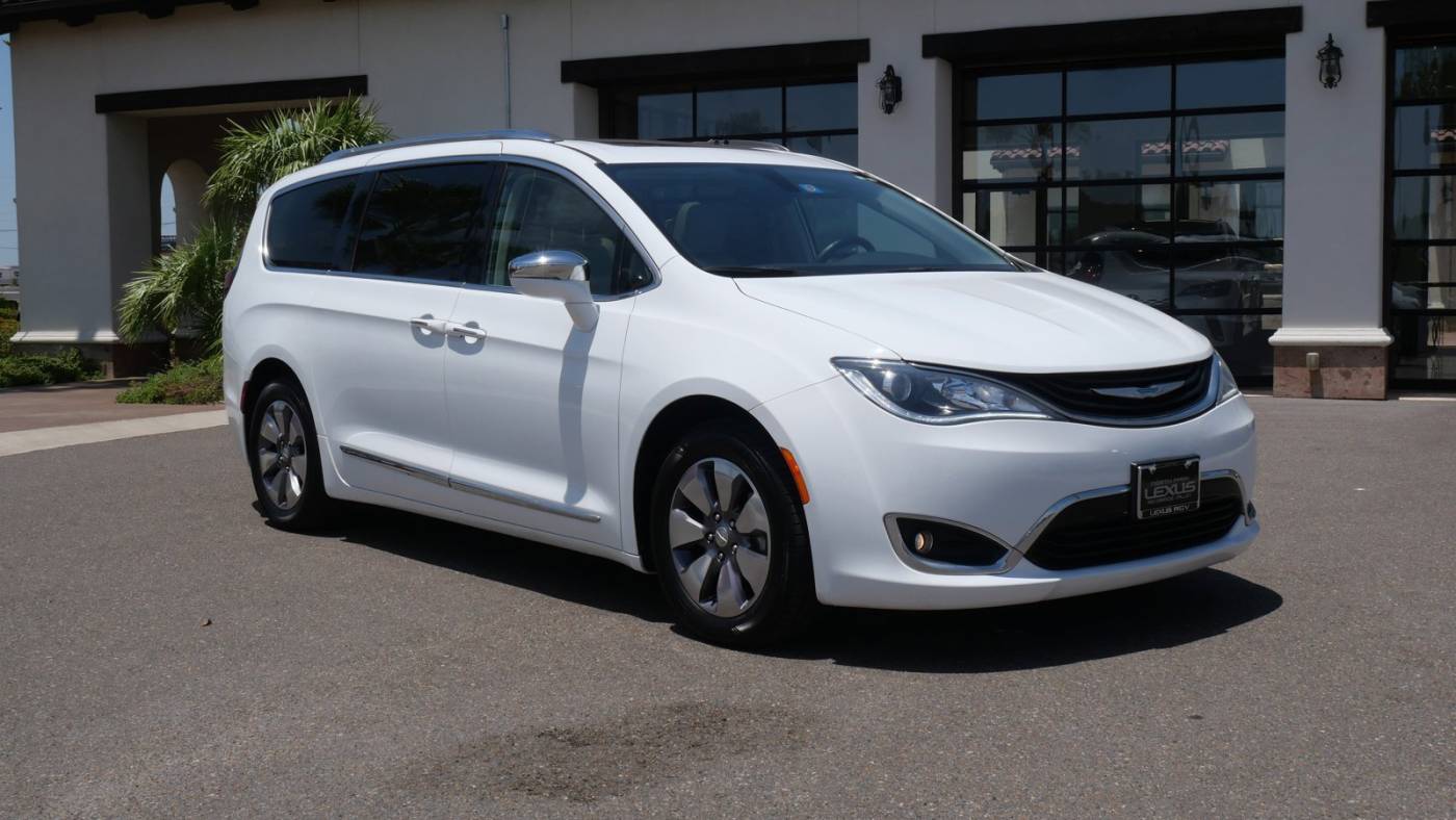 2018 Chrysler Pacifica 2C4RC1N70JR289737