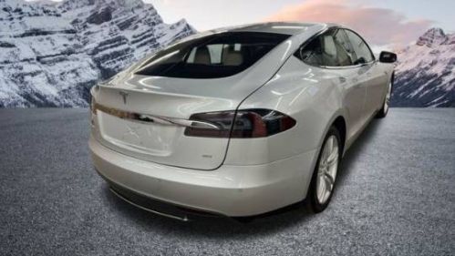 2014 Tesla Model S 5YJSA1H1XEFP63337