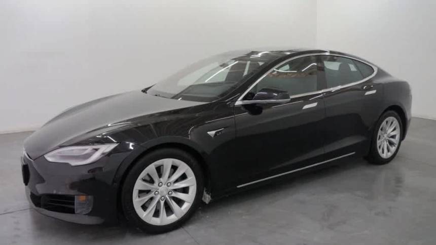 2017 Tesla Model S 5YJSA1E23HF185972