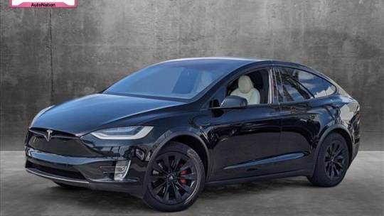 2020 Tesla Model X 5YJXCAE45LF242442