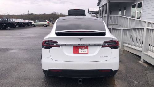 2020 Tesla Model X 5YJXCDE44LF241414