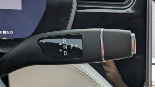 2019 Tesla Model X 5YJXCDE28KF152233