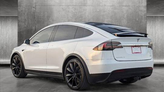 2019 Tesla Model X 5YJXCDE28KF152233