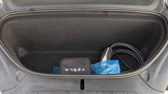 2019 Tesla Model X 5YJXCDE28KF152233