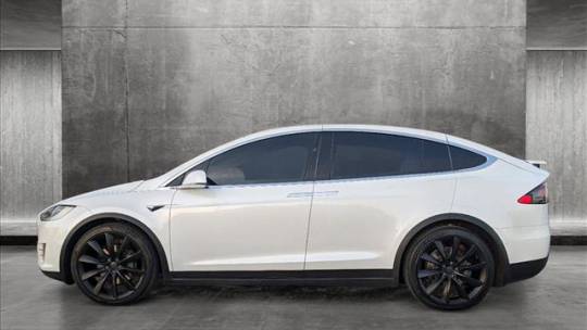 2019 Tesla Model X 5YJXCDE28KF152233