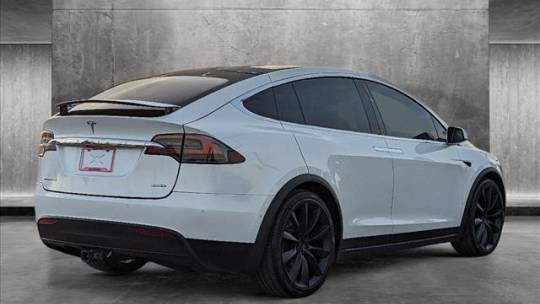 2019 Tesla Model X 5YJXCDE28KF152233