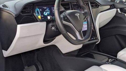 2019 Tesla Model X 5YJXCDE28KF152233