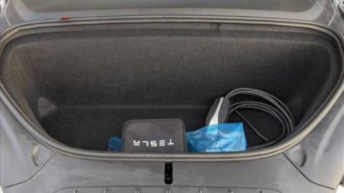 2019 Tesla Model X 5YJXCDE28KF152233