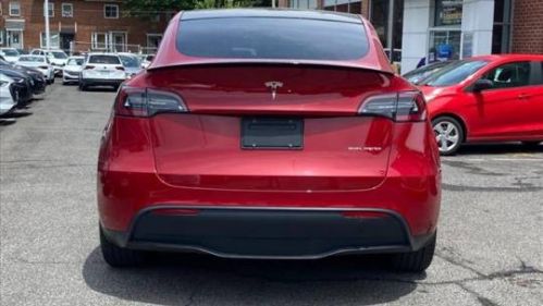 2020 Tesla Model Y 5YJYGDEE5LF011964