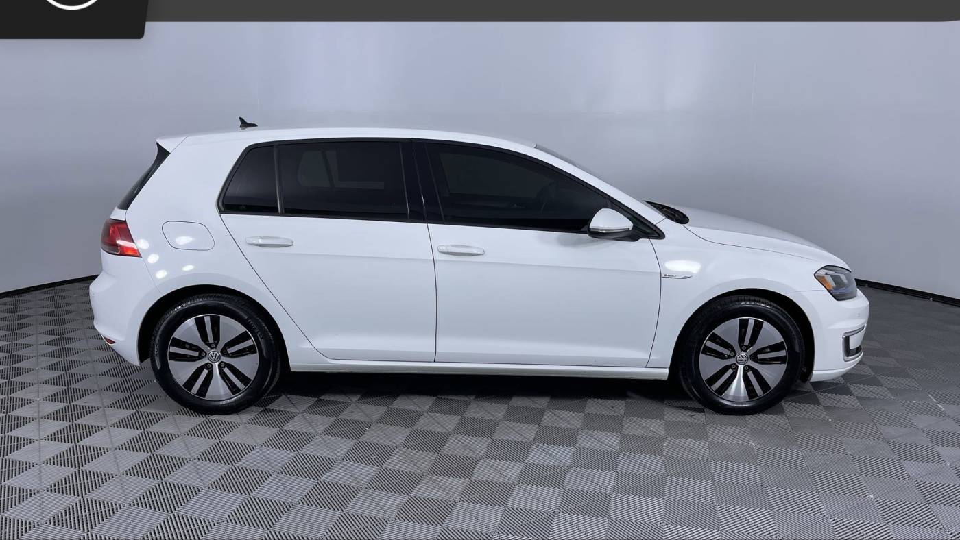 2015 Volkswagen e-Golf WVWPP7AU1FW911853