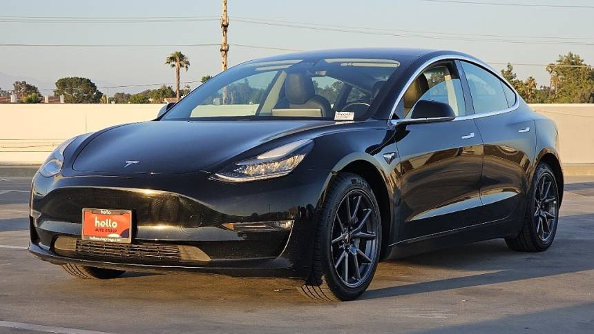 2019 Tesla Model 3 5YJ3E1EB5KF208524