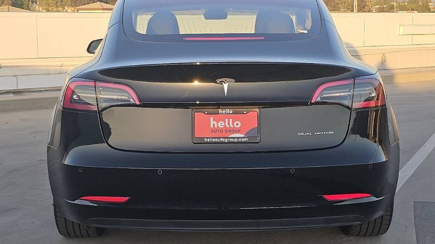 2019 Tesla Model 3 5YJ3E1EB5KF208524