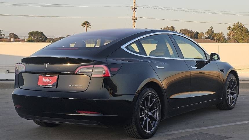 2019 Tesla Model 3 5YJ3E1EB5KF208524