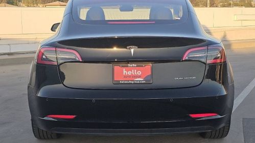 2019 Tesla Model 3 5YJ3E1EB5KF208524