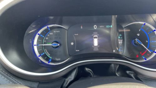 2018 Chrysler Pacifica 2C4RC1N72JR248218