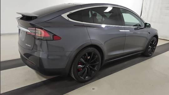 2021 Tesla Model X 5YJXCBE40MF320584