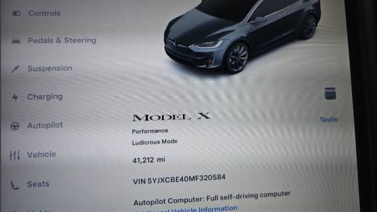 2021 Tesla Model X 5YJXCBE40MF320584