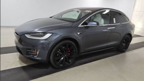 2021 Tesla Model X 5YJXCBE40MF320584