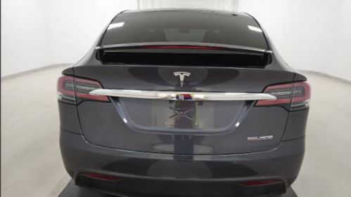 2021 Tesla Model X 5YJXCBE40MF320584