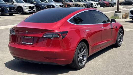 2018 Tesla Model 3 5YJ3E1EB1JF064341