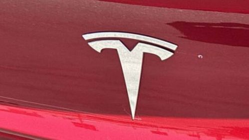 2018 Tesla Model 3 5YJ3E1EB1JF064341