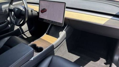 2018 Tesla Model 3 5YJ3E1EB1JF064341