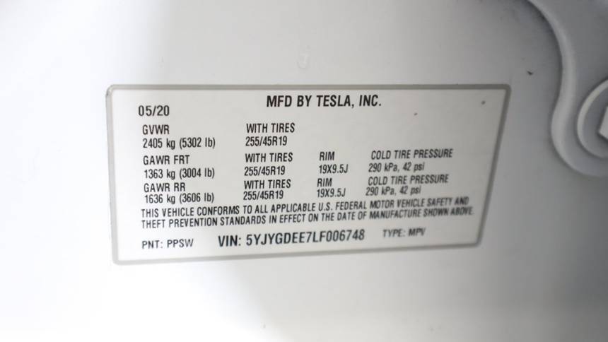 2020 Tesla Model Y 5YJYGDEE7LF006748