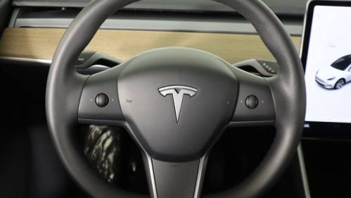 2020 Tesla Model Y 5YJYGDEE7LF006748