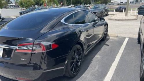 2018 Tesla Model S 5YJSA1E27JF276202