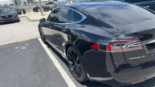 2018 Tesla Model S 5YJSA1E27JF276202