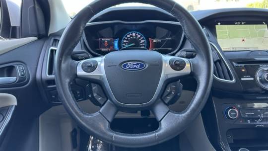 2017 Ford Focus 1FADP3R4XHL263827