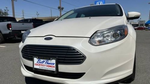 2017 Ford Focus 1FADP3R4XHL263827