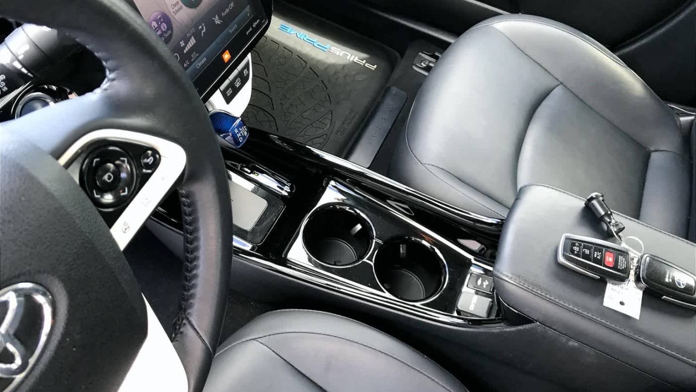 2018 Toyota Prius Prime JTDKARFP1J3072226