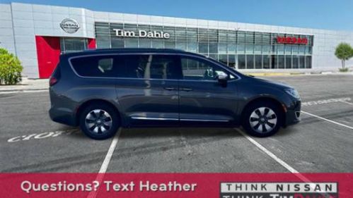 2020 Chrysler Pacifica 2C4RC1N74LR200514