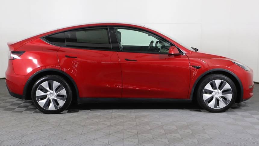 2021 Tesla Model Y 5YJYGDEE3MF300813