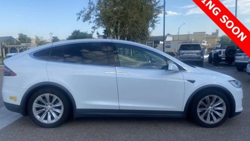 2017 Tesla Model X 5YJXCBE24HF049761