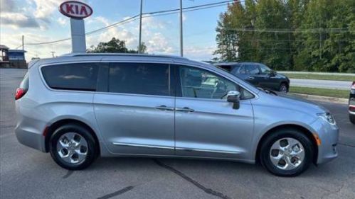 2018 Chrysler Pacifica 2C4RC1N70JR293562