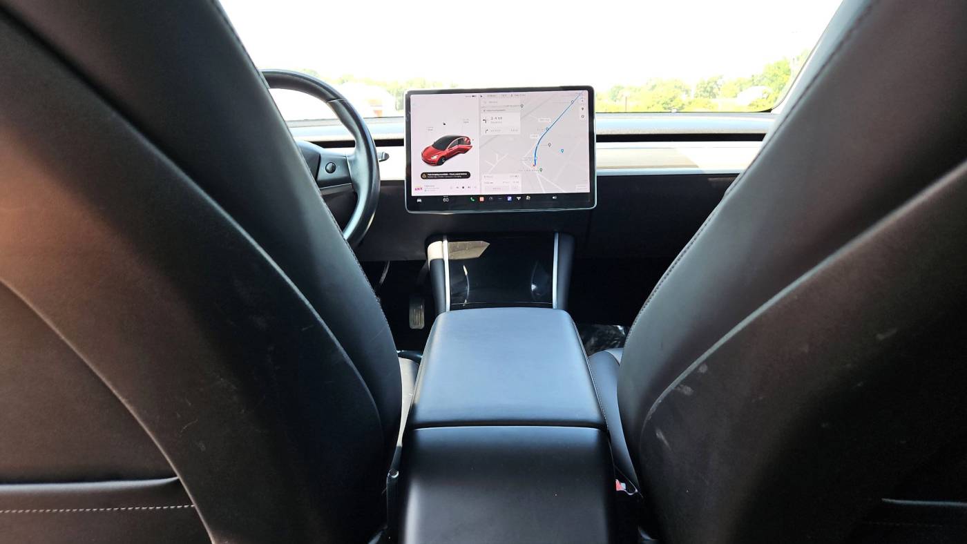 2018 Tesla Model 3 5YJ3E1EA7JF028841