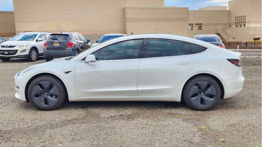 2019 Tesla Model 3 5YJ3E1EB5KF515689