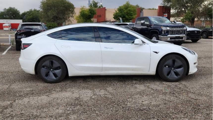 2019 Tesla Model 3 5YJ3E1EB5KF515689