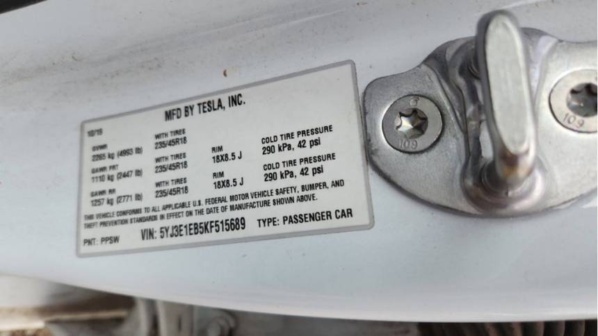 2019 Tesla Model 3 5YJ3E1EB5KF515689