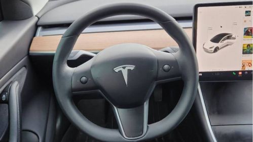 2019 Tesla Model 3 5YJ3E1EB5KF515689