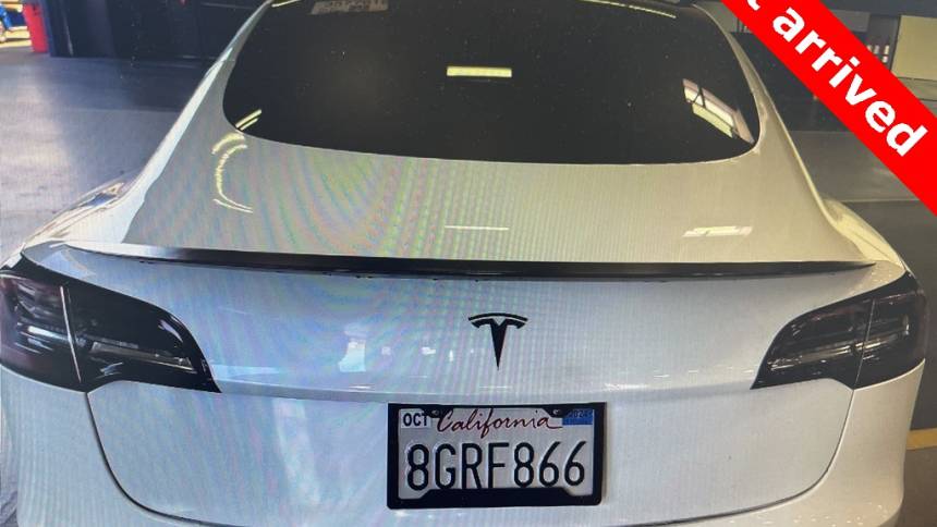 2018 Tesla Model 3 5YJ3E1EB7JF108505