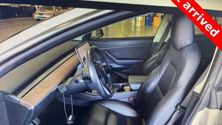 2018 Tesla Model 3 5YJ3E1EB7JF108505