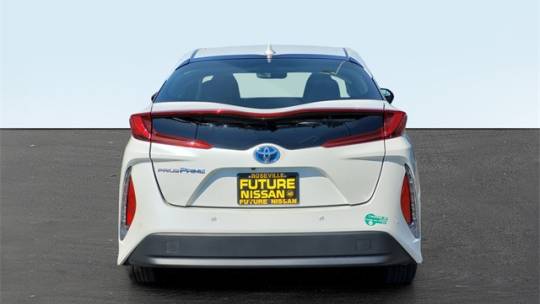 2017 Toyota Prius Prime JTDKARFP2H3000784