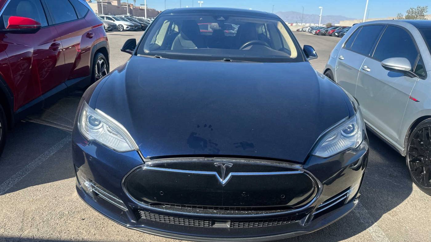 2014 Tesla Model S 5YJSA1H11EFP65509